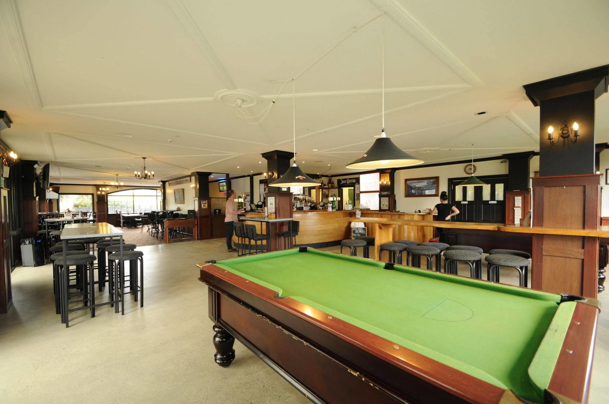 Salty Dog Inn Snells Beach Ngoại thất bức ảnh
