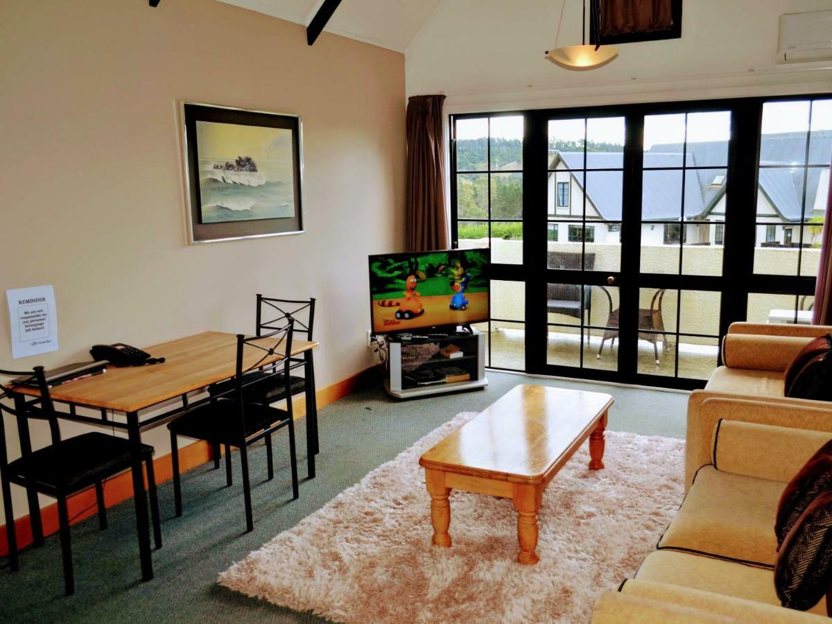Salty Dog Inn Snells Beach Ngoại thất bức ảnh