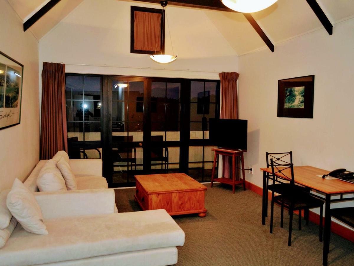 Salty Dog Inn Snells Beach Ngoại thất bức ảnh