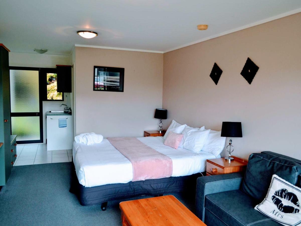 Salty Dog Inn Snells Beach Ngoại thất bức ảnh