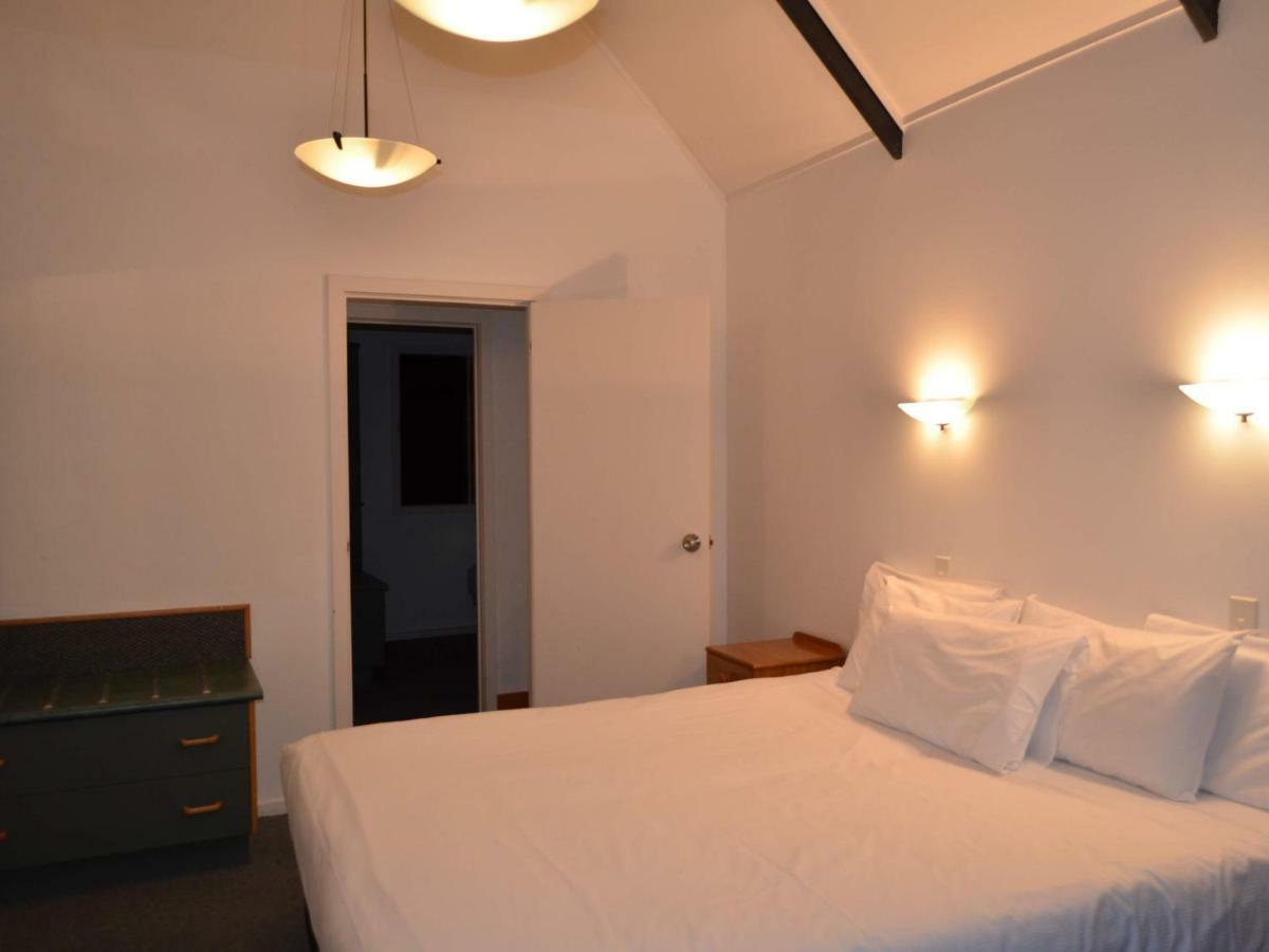 Salty Dog Inn Snells Beach Ngoại thất bức ảnh